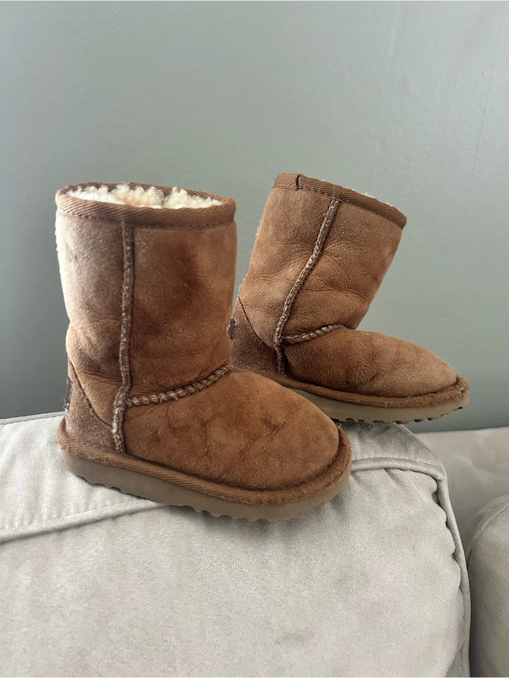 UGG Kids Chestnut Tan Sheepskin Boots Pair
